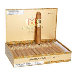 MACANUDO GOLD TUDOR BOX OF 25